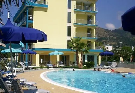 Meridian 4*
