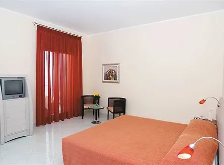 Hotel Meridian 4*